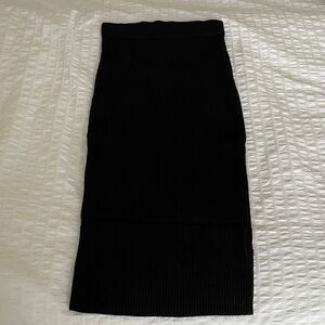 Ribbed Midi Sweater Skirt